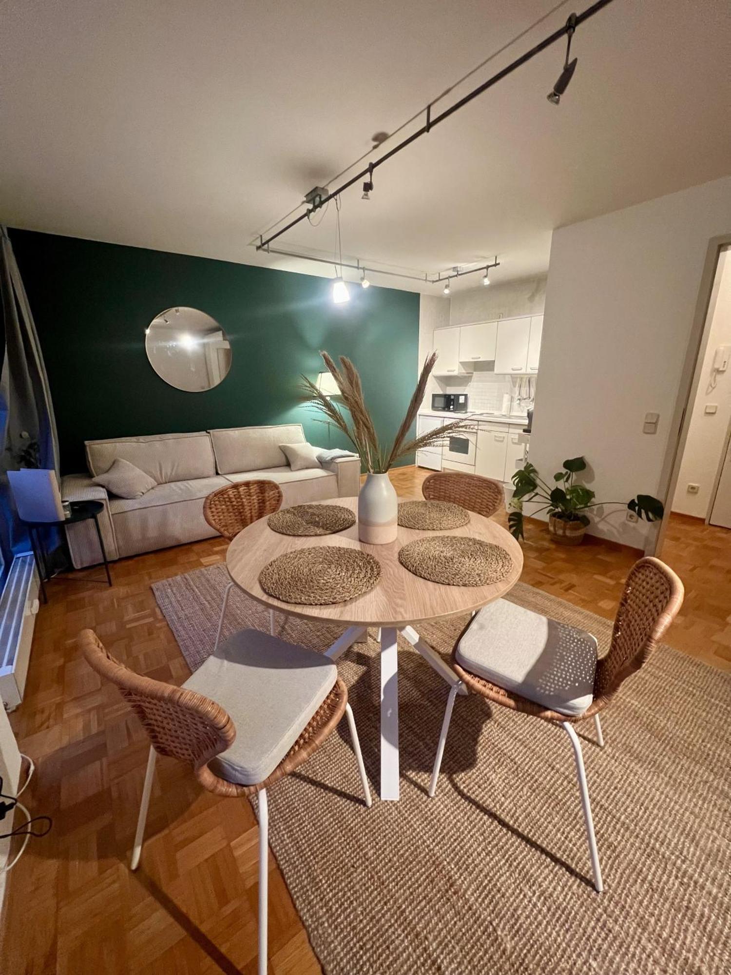 Apartment 5 Min Zur Messe Und Arena, 10 Min Zur Innenstadt