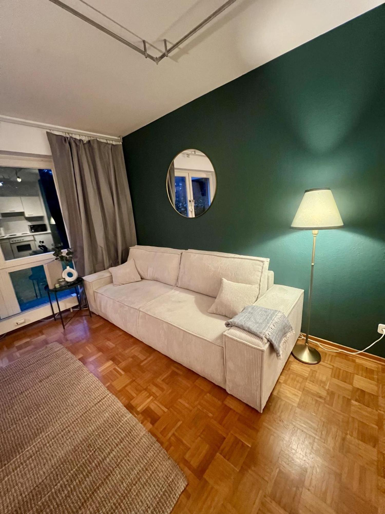 Apartment 5 Min Zur Messe Und Arena, 10 Min Zur Innenstadt